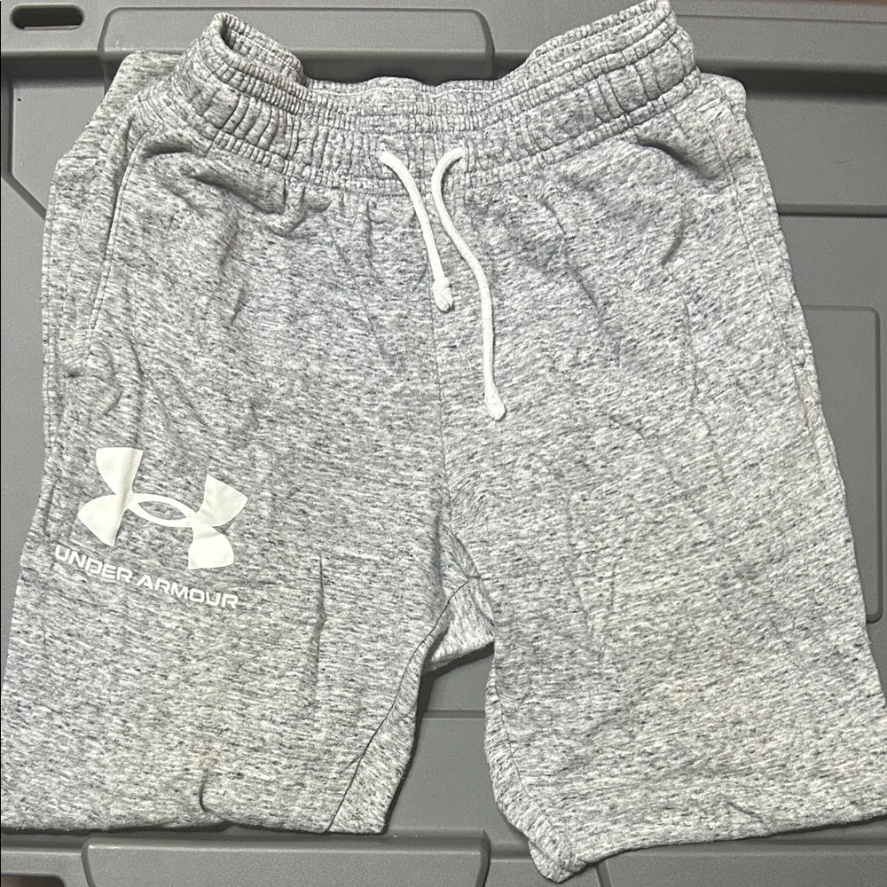 Under Armour Heather Gray Athletic pants - Picture 1 of 1